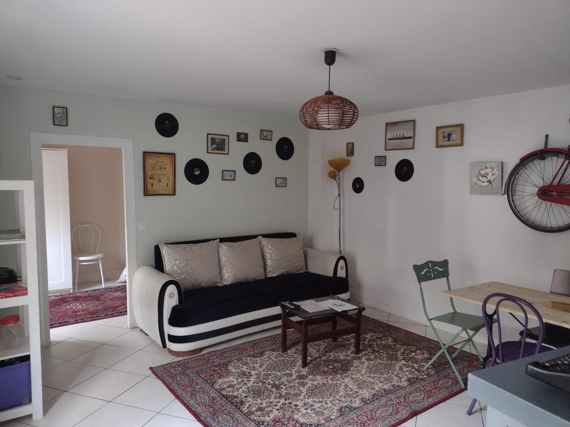 Chez Ma Petite Reine 1 Apartment Понтоаз Екстериор снимка