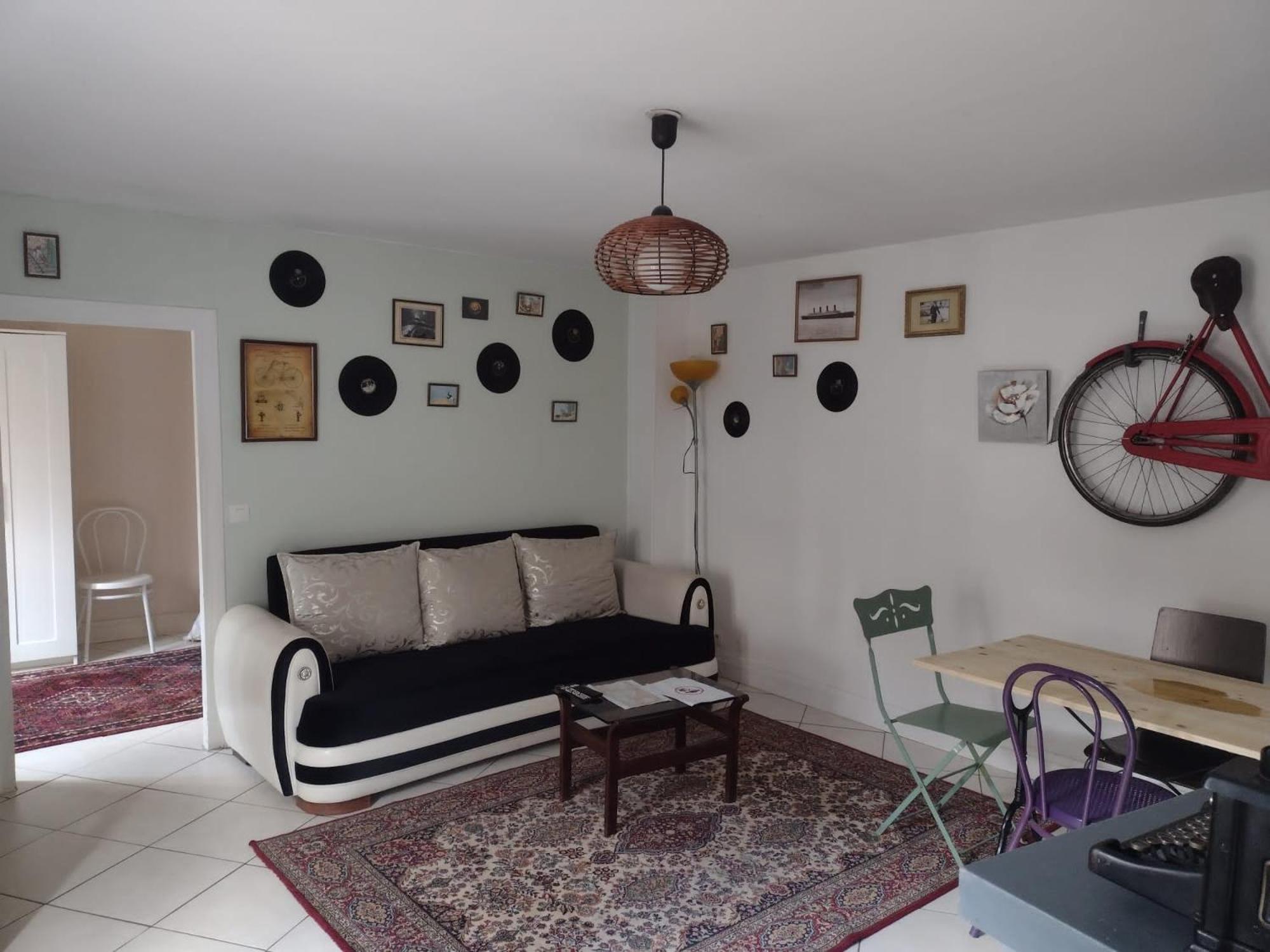Chez Ma Petite Reine 1 Apartment Понтоаз Екстериор снимка